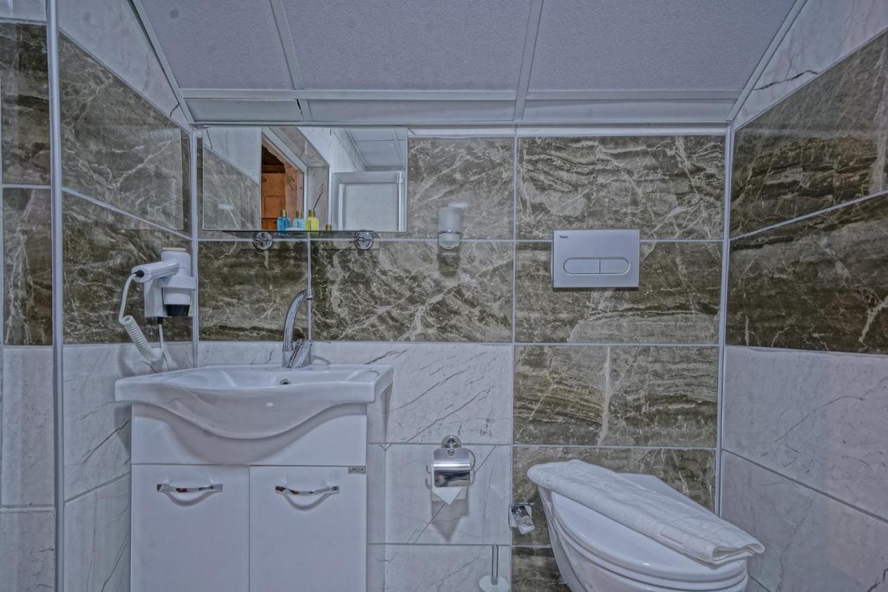Epoch Stone House Отель 2*